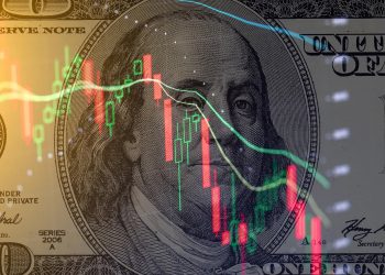 When to Go Defensive: Experts on Managing Portfolio Risk in Uncertain Times