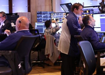 Analyzing High-Growth Tech Stocks: Expert Perspectives on Valuation