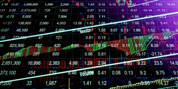 How to Hedge Against the 2025 Corporate Debt Maturity Wall?