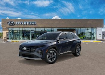 Why Are Legacy Auto Stocks Outperforming EV Pure Plays in 2025