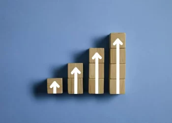 How to Screen for ‘Anti‑Fragile’ Stocks in a Chaotic Market?