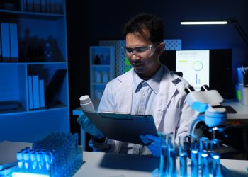 Can Quantum Computing Stocks Like IonQ Revolutionize Portfolio Returns?