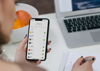 72-Hour Trading Script: How to Use “Multi-Factor Resonance” to Capture the Next Breakout Leader