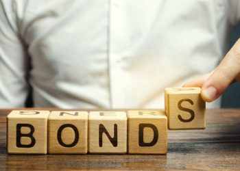 The Eye of the Quarterly Rebalancing Storm: What “Cross-Market Sniping Points” Are Being Embedded in Global Asset Rotation?