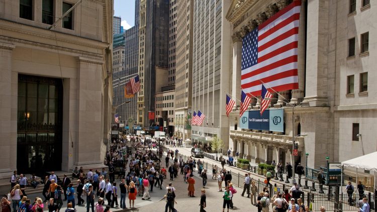 Alert Bells Ringing! Which Hidden Market Signal Is Being Ignored on Wall Street?