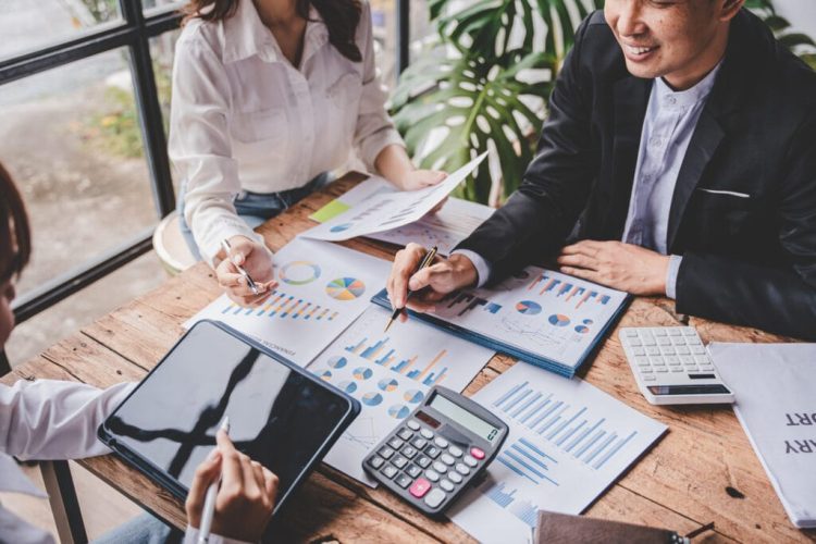 The Nobel Laureate’s Cognitive Blind Spot: Why the Behavioral Finance Guru Misjudged the Retail “Gamma Revenge” Wave